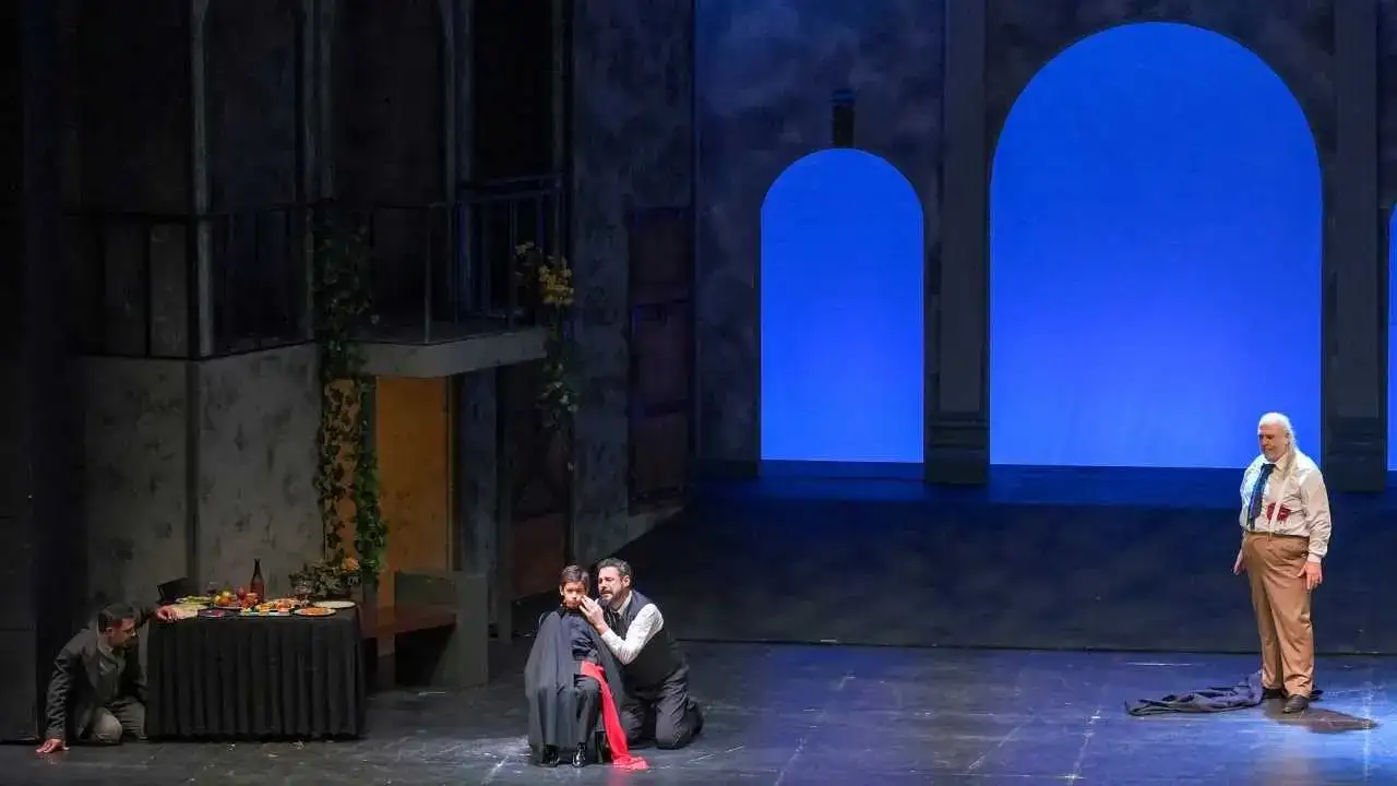 Mozart’ın En Tartışmalı Karakteri Antalya’da Sahneye Damga Vurdu 3